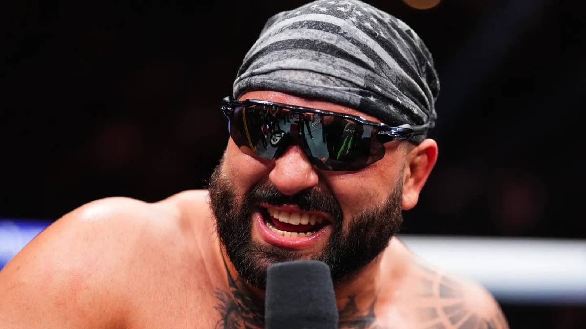 Josh Hokit destroys Derrick Lewis at UFC Freedom 250