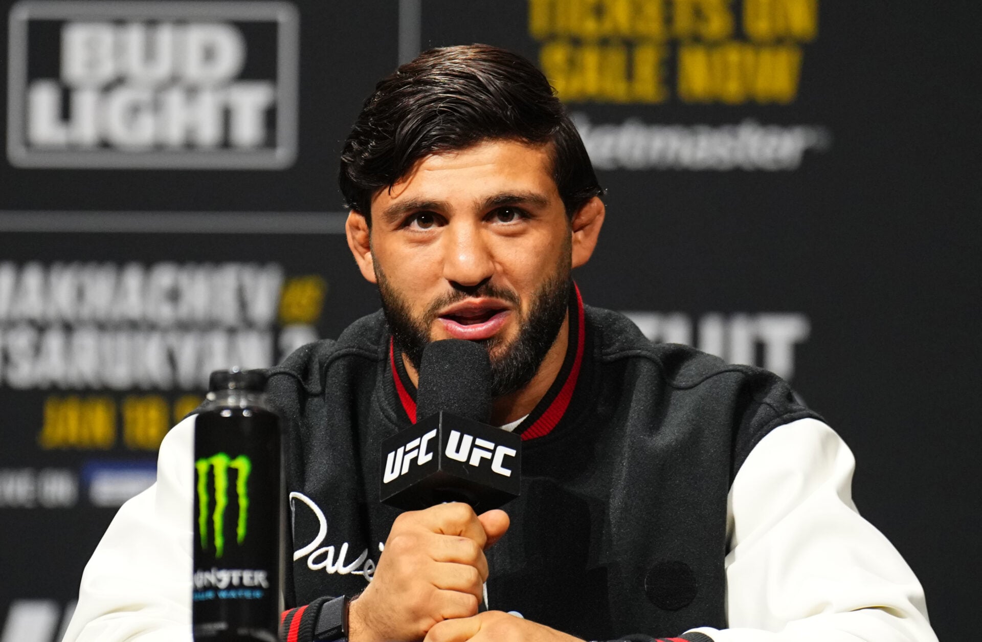 Arman Tsarukyan drops $12k on gift for Nina Drama after promising Justin Gaethje an expensive reward