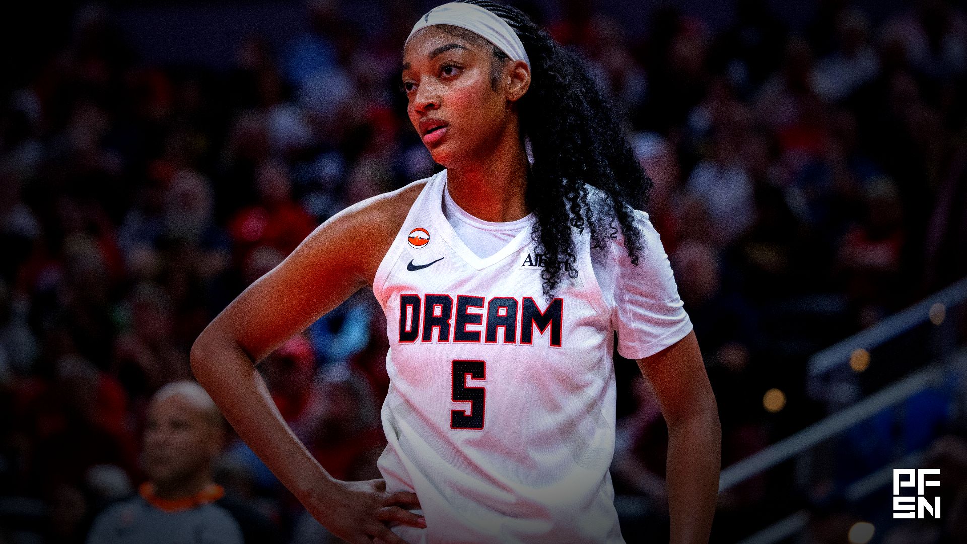 ‘Unbelievable,’ ‘People Owe Her an Apology’ — WNBA World Reacts As Angel Reese Makes History vs. Caitlin Clark