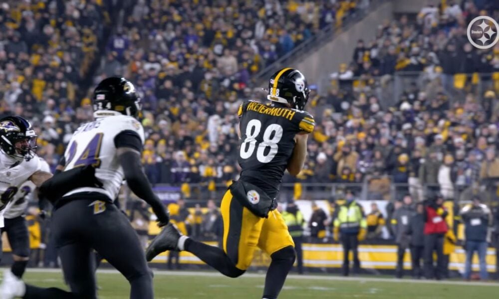 Steelers Tight End Room Praised As One Of Football’s Best