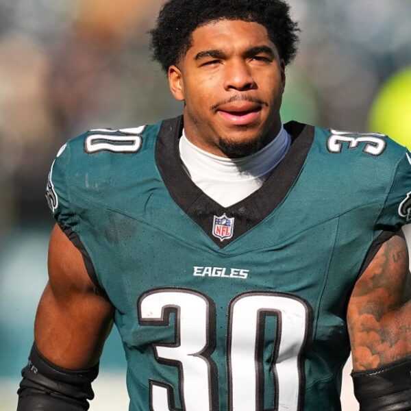 Jihaad Campbell is changing his jersey number