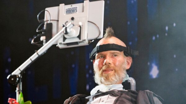 Saints legend Steve Gleason shows support for Chris Johnson following ALS diagnosis