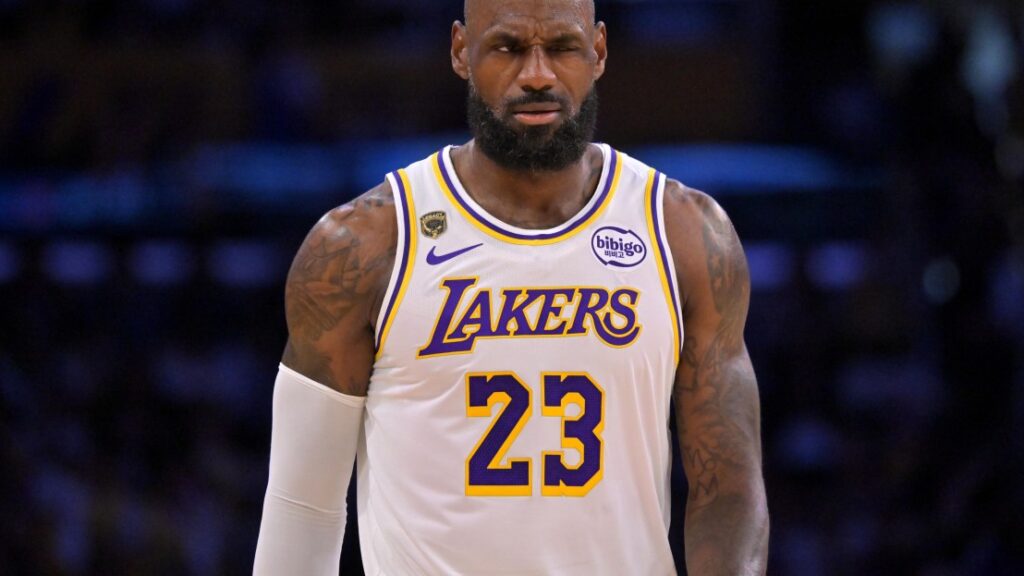 Could Philadelphia really have Michael Jordan AND LeBron James?