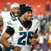 NFL Coordinator Raises 1 Alarming Issue About Saquon Barkley After Eagles RB’s Disappointing 2025 Campaign