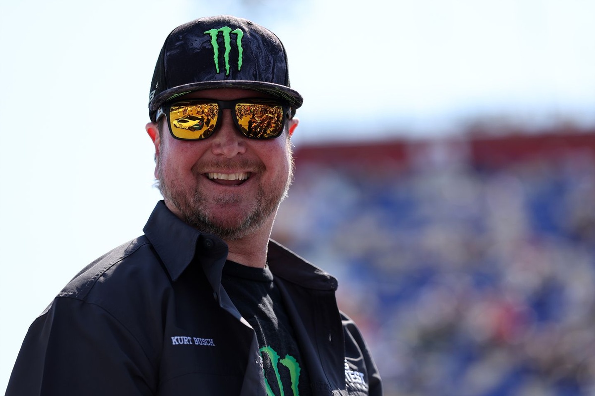 Even Kurt Busch felt Kyle Busch should have been penalized by NASCAR