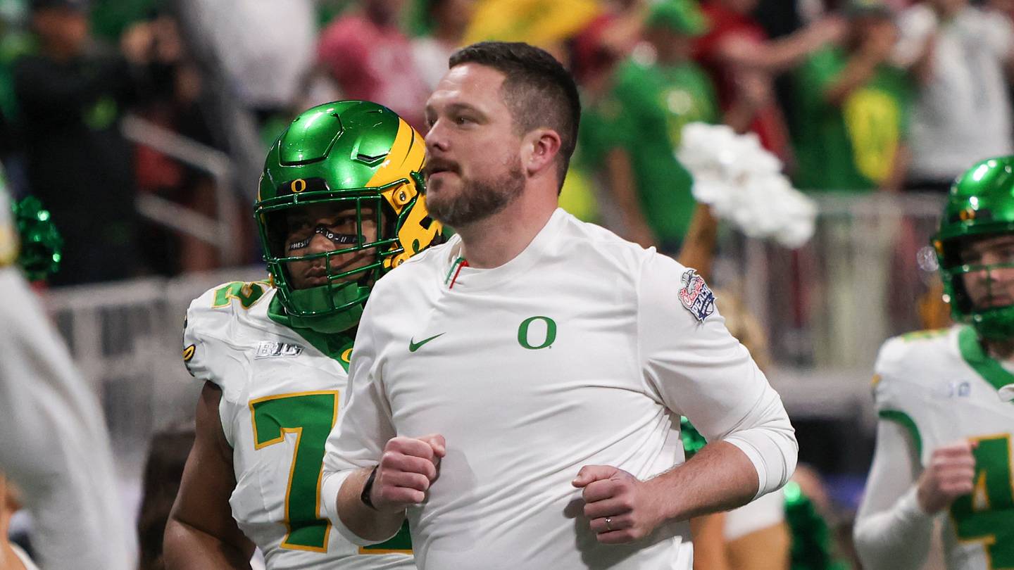 Former Oregon Quarterback Makes History With CFL Performance
