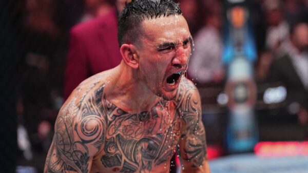 Max Holloway will move above 5 legends in race for UFC record as soon as round 1 starts at UFC 329