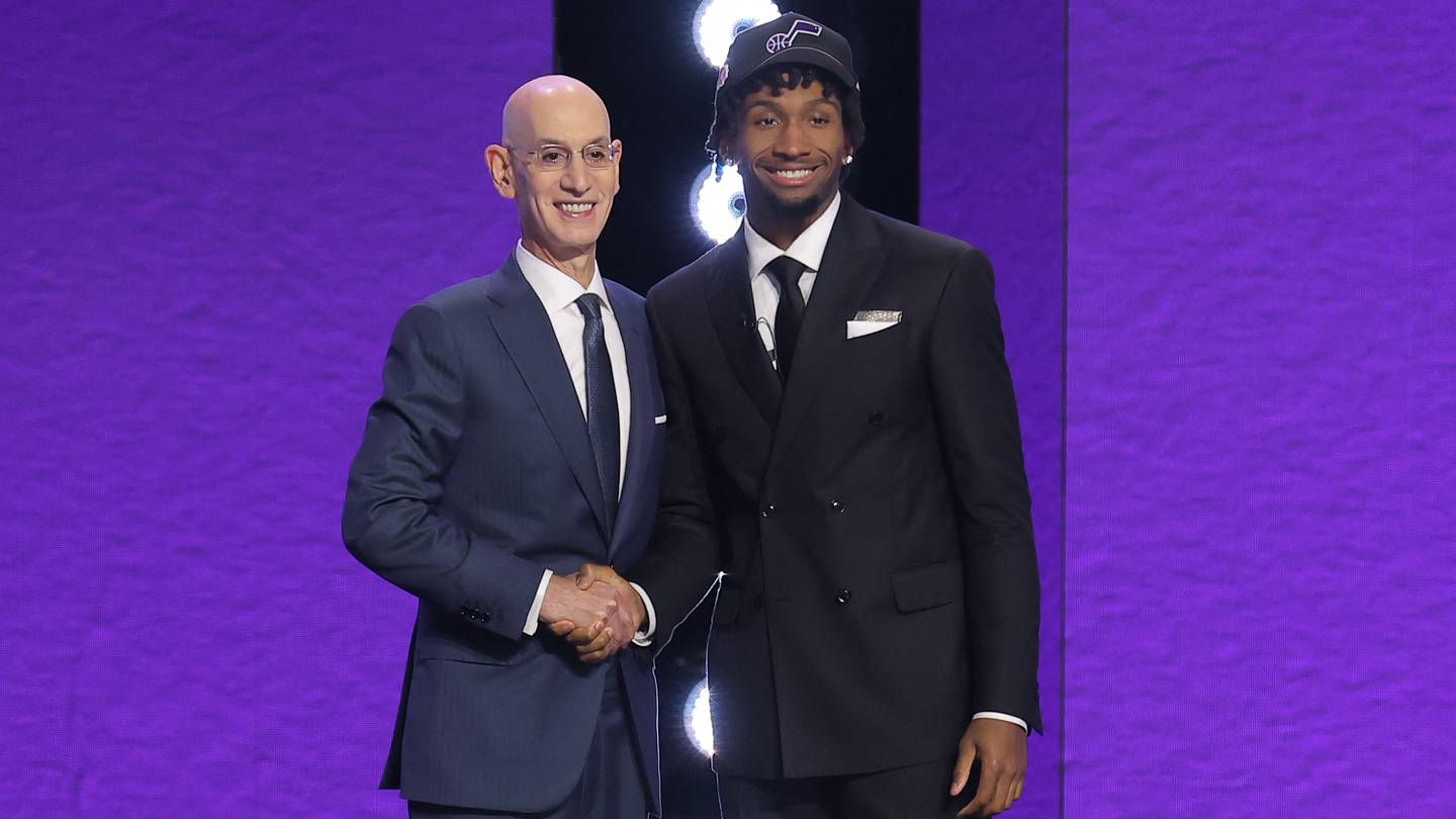 Darryn Peterson NBA Rookie of the Year Prediction Market Climbing, AJ Dybantsa Falling