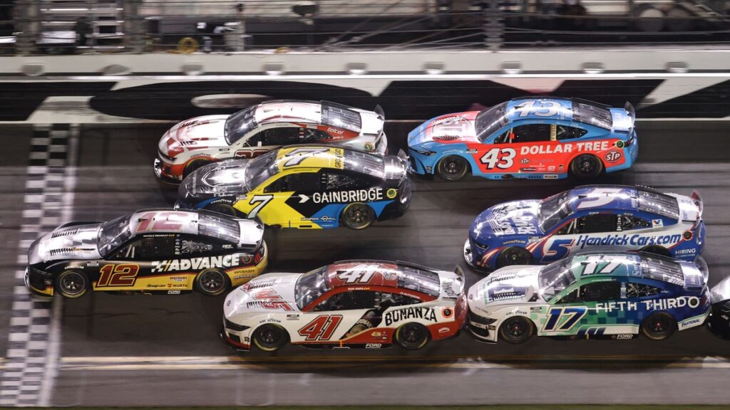 Why less horsepower is actually better for NASCAR at superspeedways