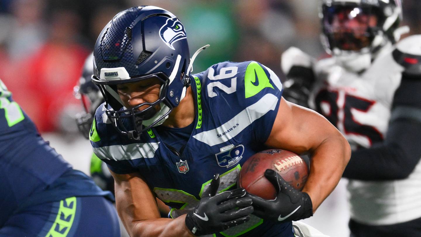 Is Zach Charbonnet Playing in His Final Year in Seattle?