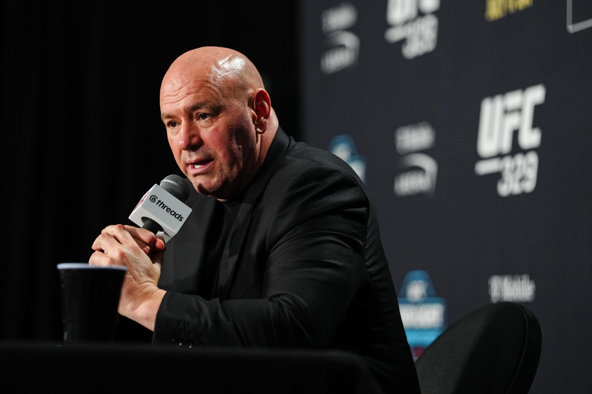 Dana White responds to Jon Jones’ recent claim that he is awaiting a UFC fight offer