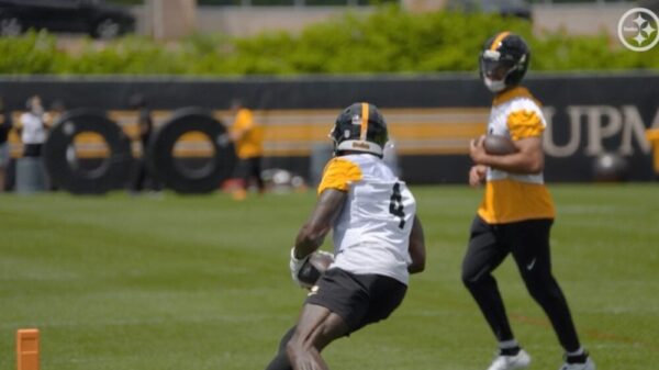 CBS Sports Gives Steelers’ Top Offensive Trio Brutal Ranking
