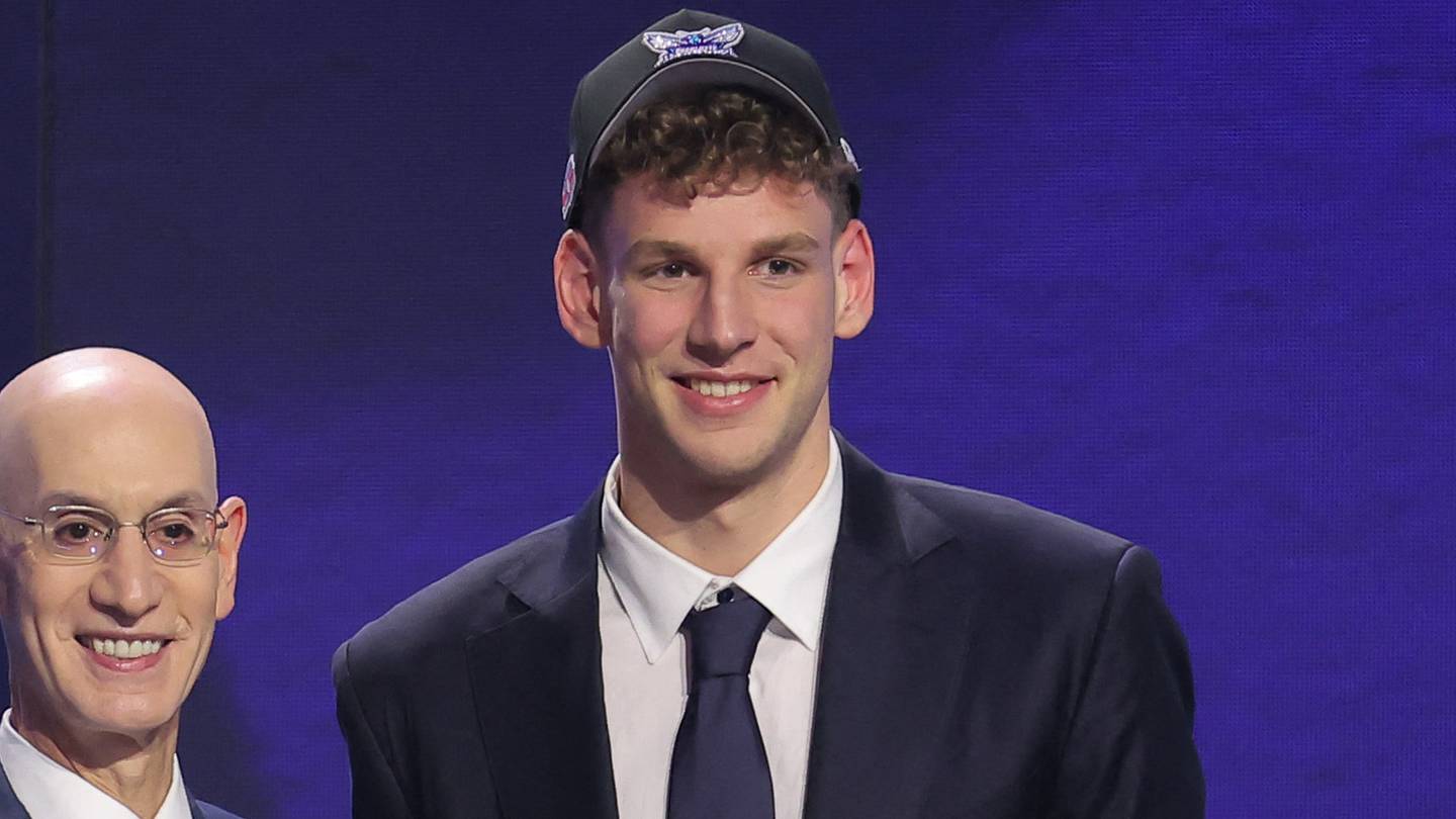 Rookies Hannes Steinbach, Christian Anderson Impressing at Summer League