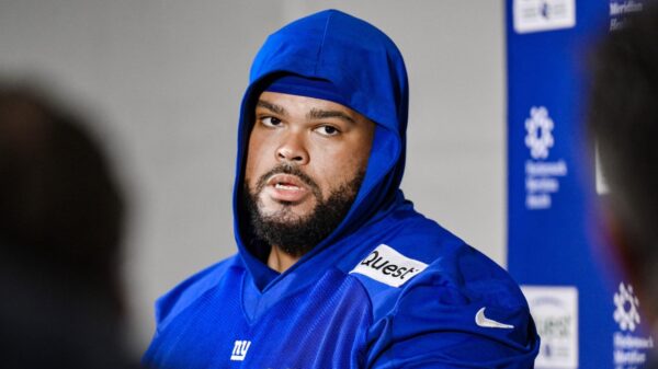 Giants OT Jermaine Eluemunor repeats bold Jaxson Dart prediction