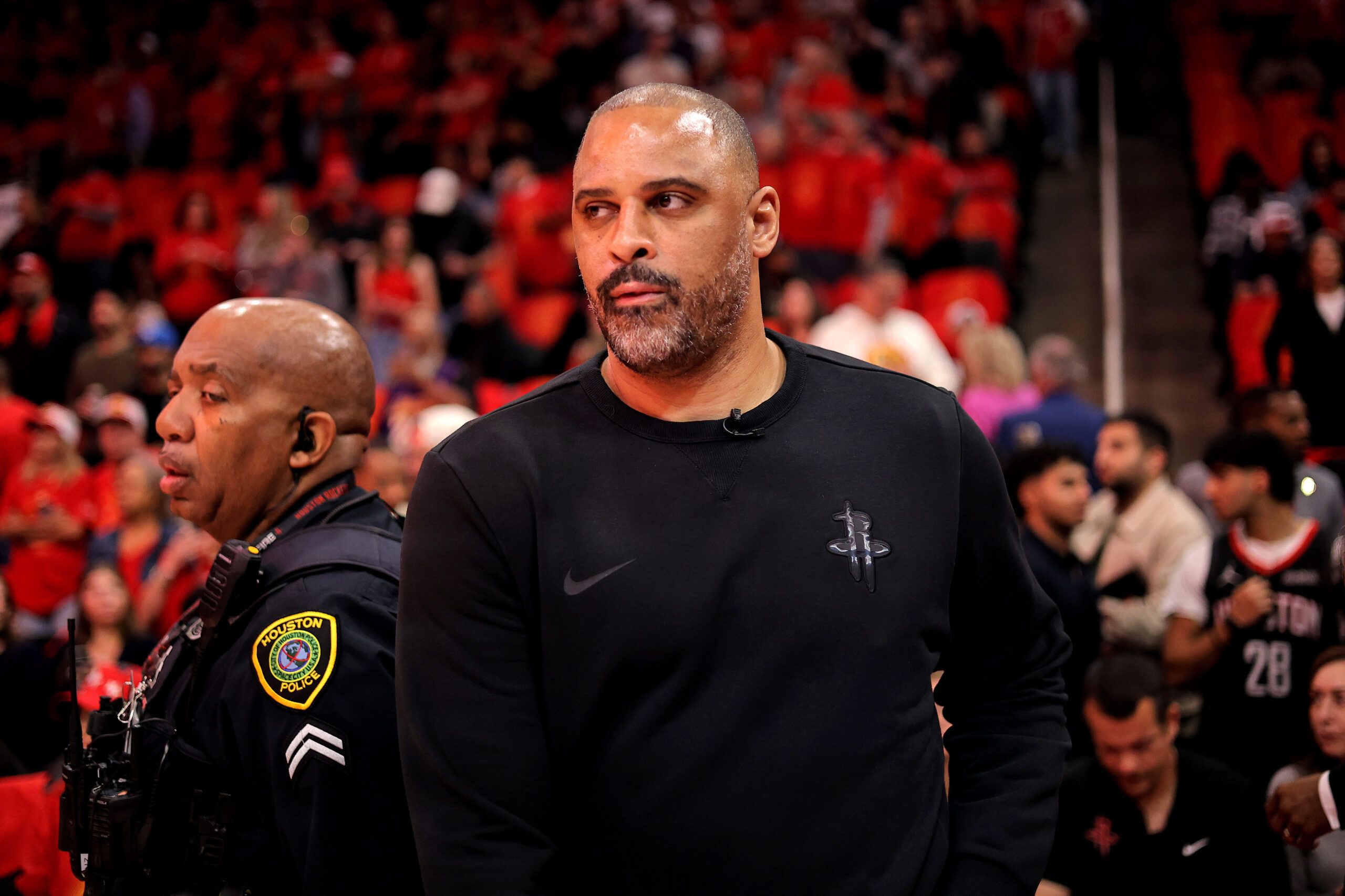 Rockets Steal 3-Time NBA Champion Away From Thunder to Bolster Staff