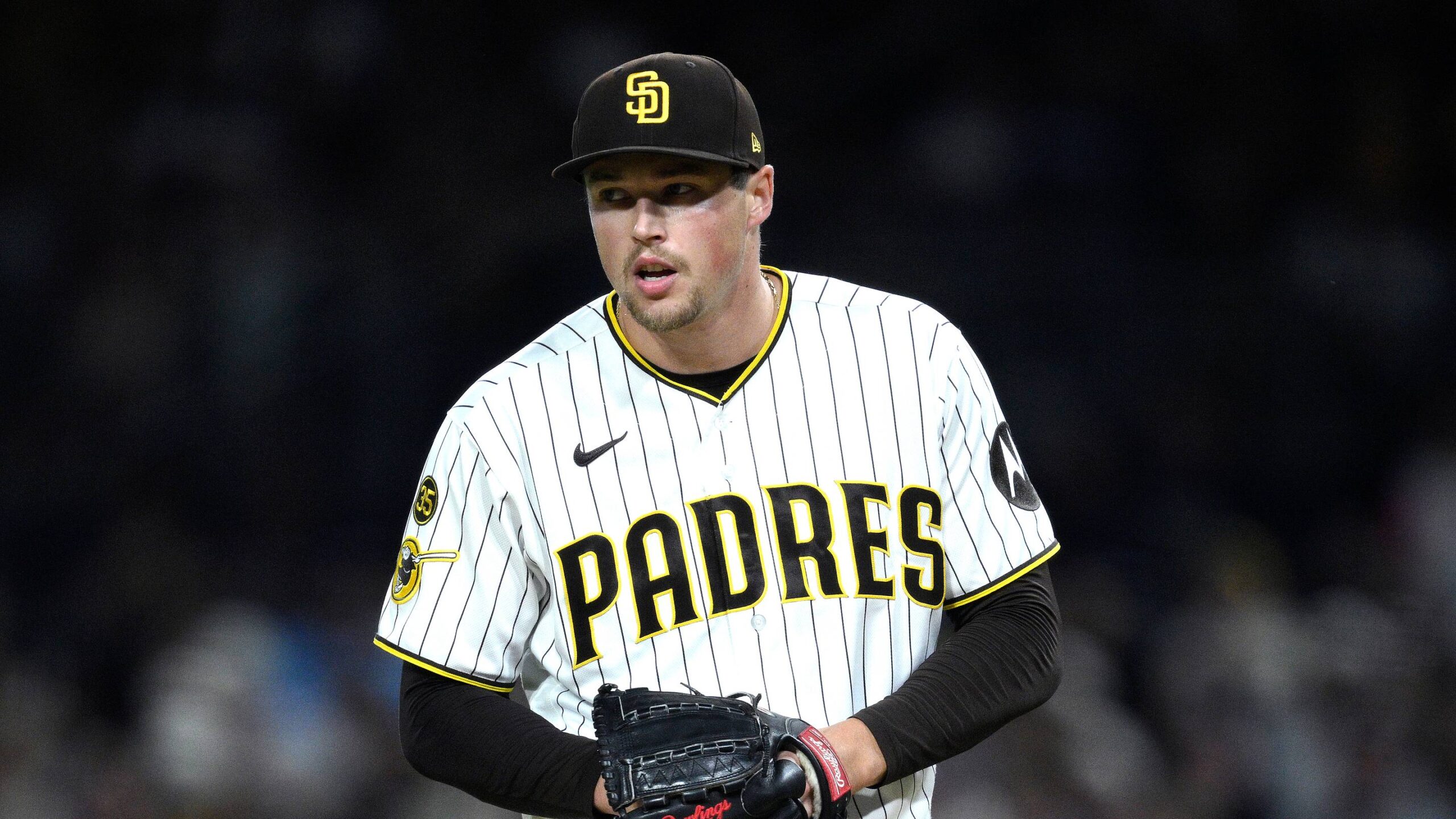 Realistic White Sox trade packages to land a closer that Chicago can afford to go all-in with