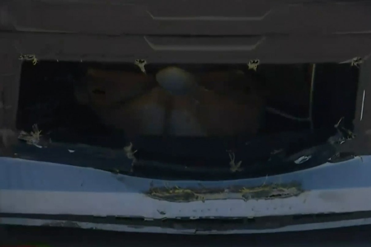 Metal cover comes up and tears through the nose of NASCAR O’Reilly car, stopping race
