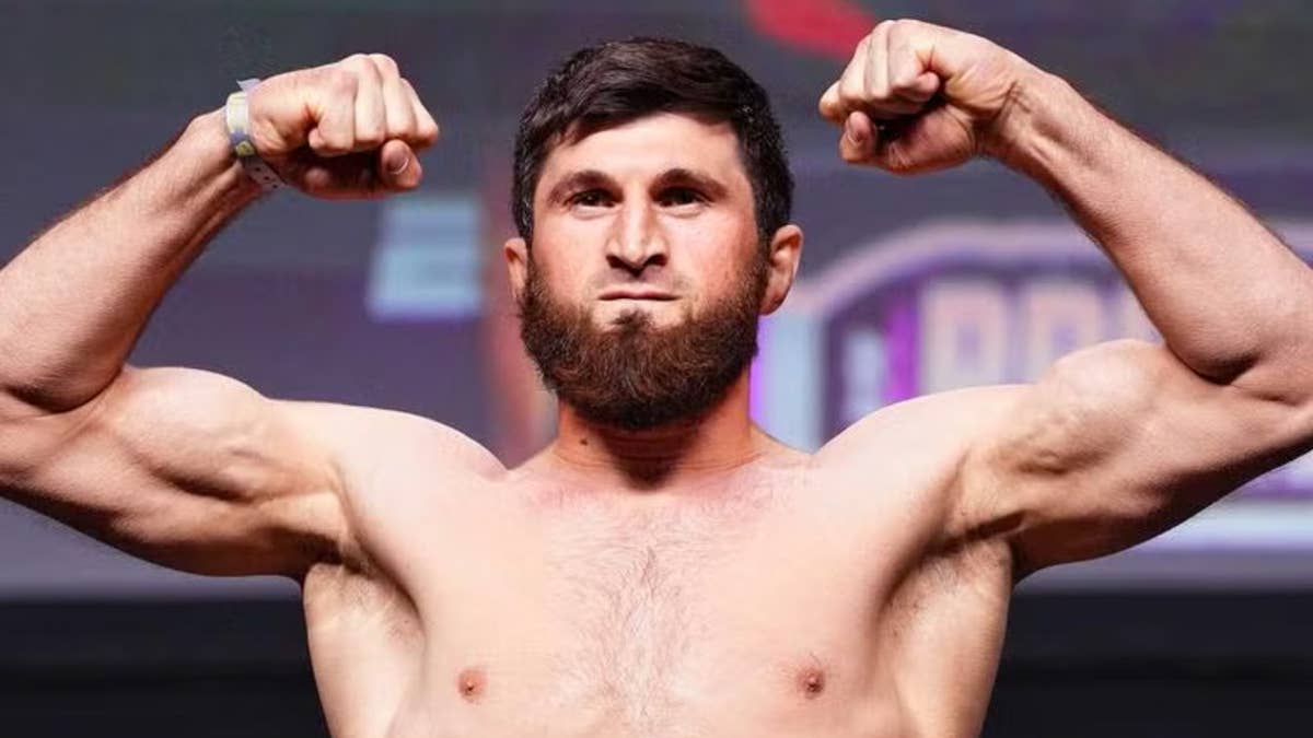 Magomed Ankalaev stops Bogdan Guskov in UFC Abu Dhabi main event