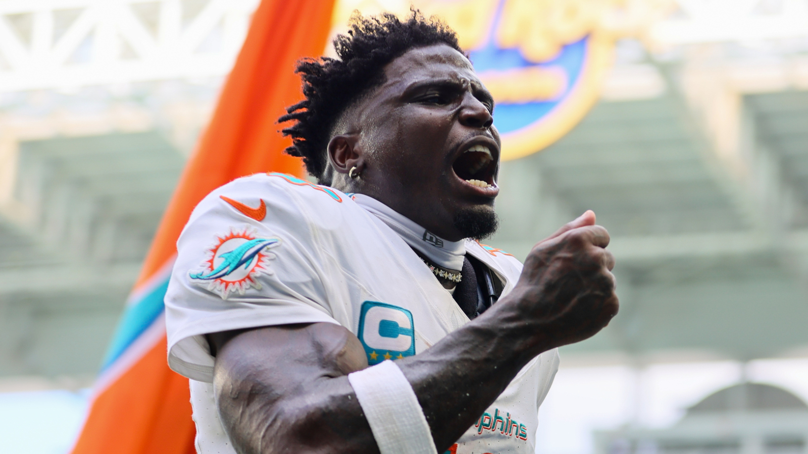 Tyreek Hill shares alarming injury update amid free-agency rumors