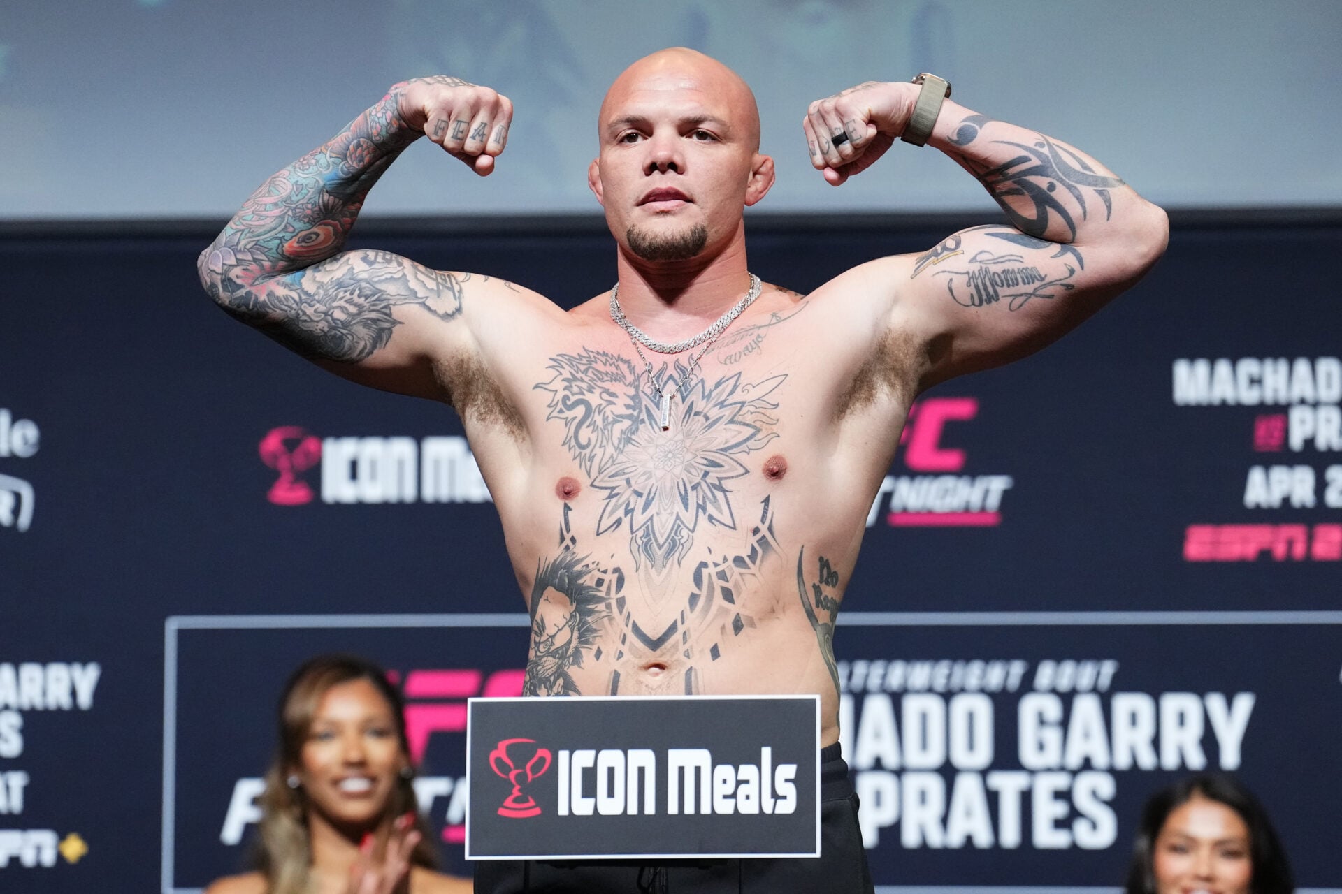 Former UFC title contender Anthony Smith arrested in Nebraska on three felony charges