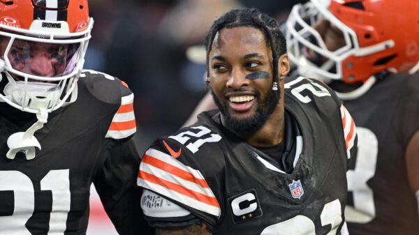 Denzel Ward agrees to extension with Browns, regains status as highest-paid DB in NFL history, per report