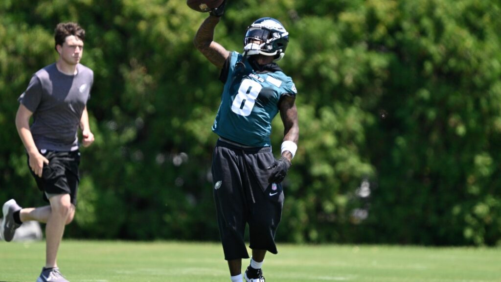 Eagles Training Camp Practice Notes: Tank Bigsby must be more involved in the offense this year!