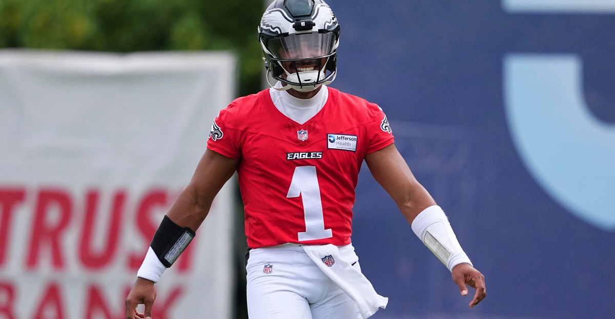 Eagles Training Camp Practice Notes: Jalen Hurts strikes back