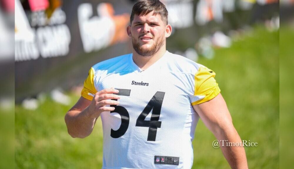 Zach Frazier Ready For ‘Leap’ Into ‘Elite Talent’ Among Centers, PFF Says