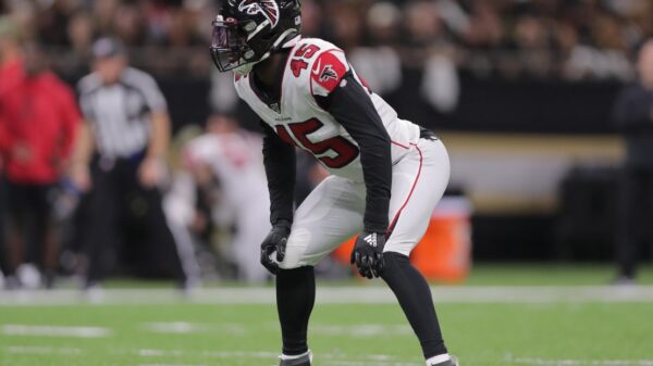 Saints sign former Falcons linebacker Deion Jones