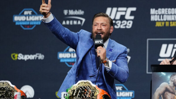Conor McGregor motivated by two UFC legends amid second ACL surgery: “The Mac is back, baby”