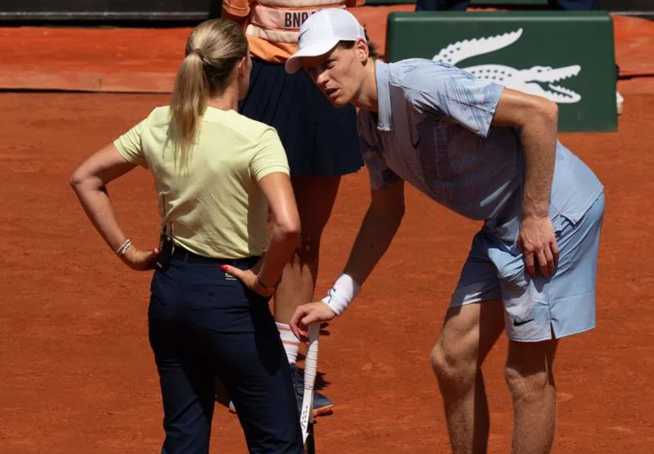 French Open Row Over Jannik Sinner’s Medical Timeout Sparks Unexpected Family Drama for Tennis Pundit