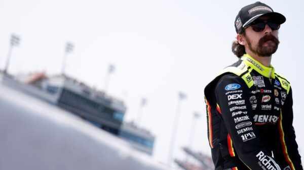 Ryan Blaney makes no excuses after third-place finish at Iowa