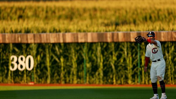 Netflix risks alienating Field of Dreams Game audience after MLB Opening Day issues
