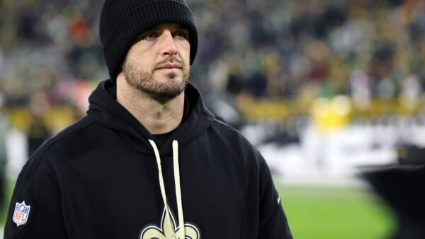 Former Saints QB Derek Carr joins UCLA coaching staff