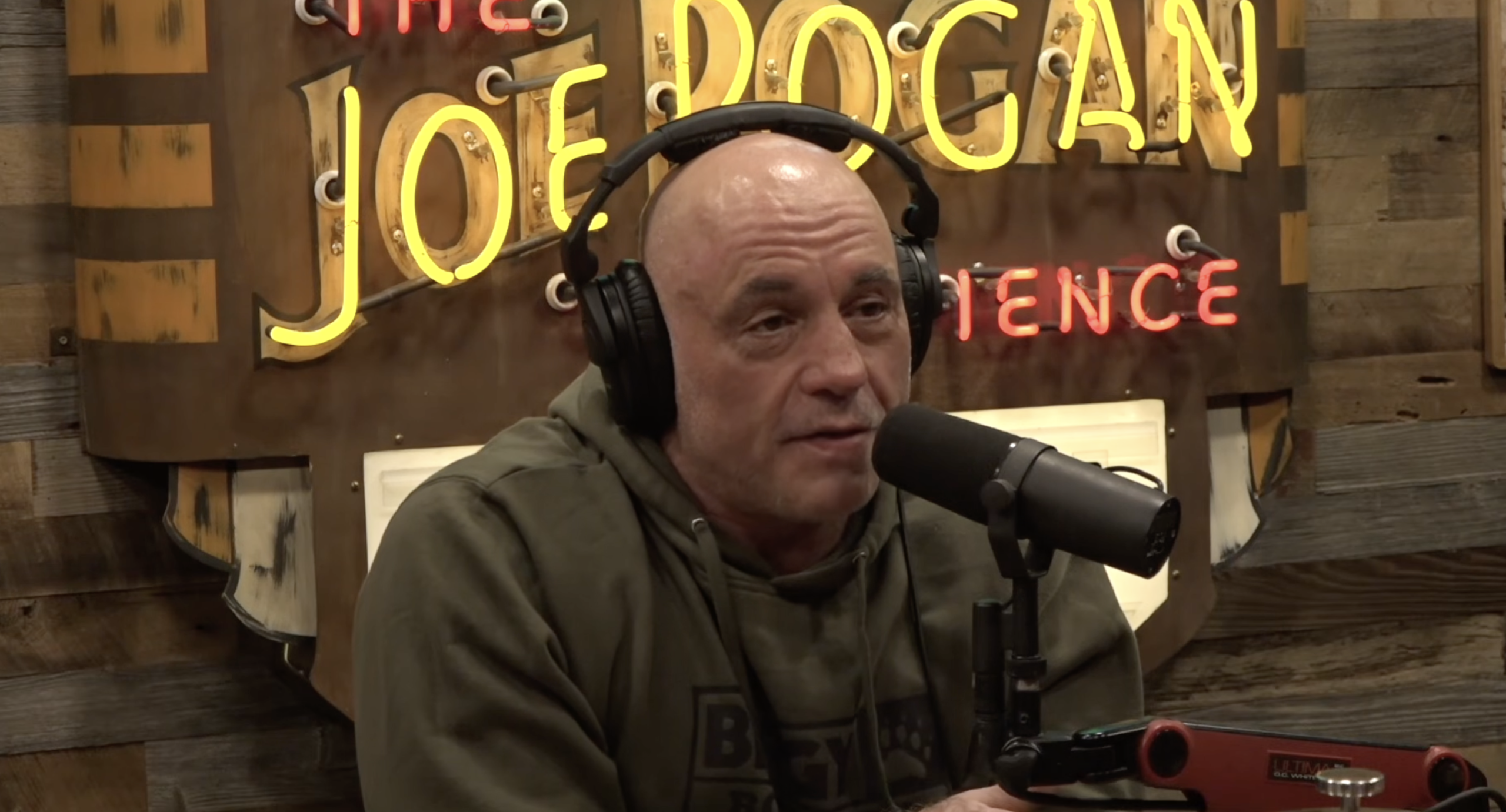 Watch Joe Rogan try to convince Aljamain Sterling to give up unhealthy pre-fight habit