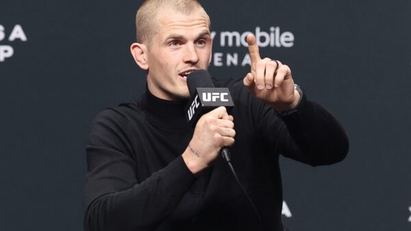 Ian Machado Garry clashes with reporter instead of Islam Makhachev at strange UFC 330 press conference