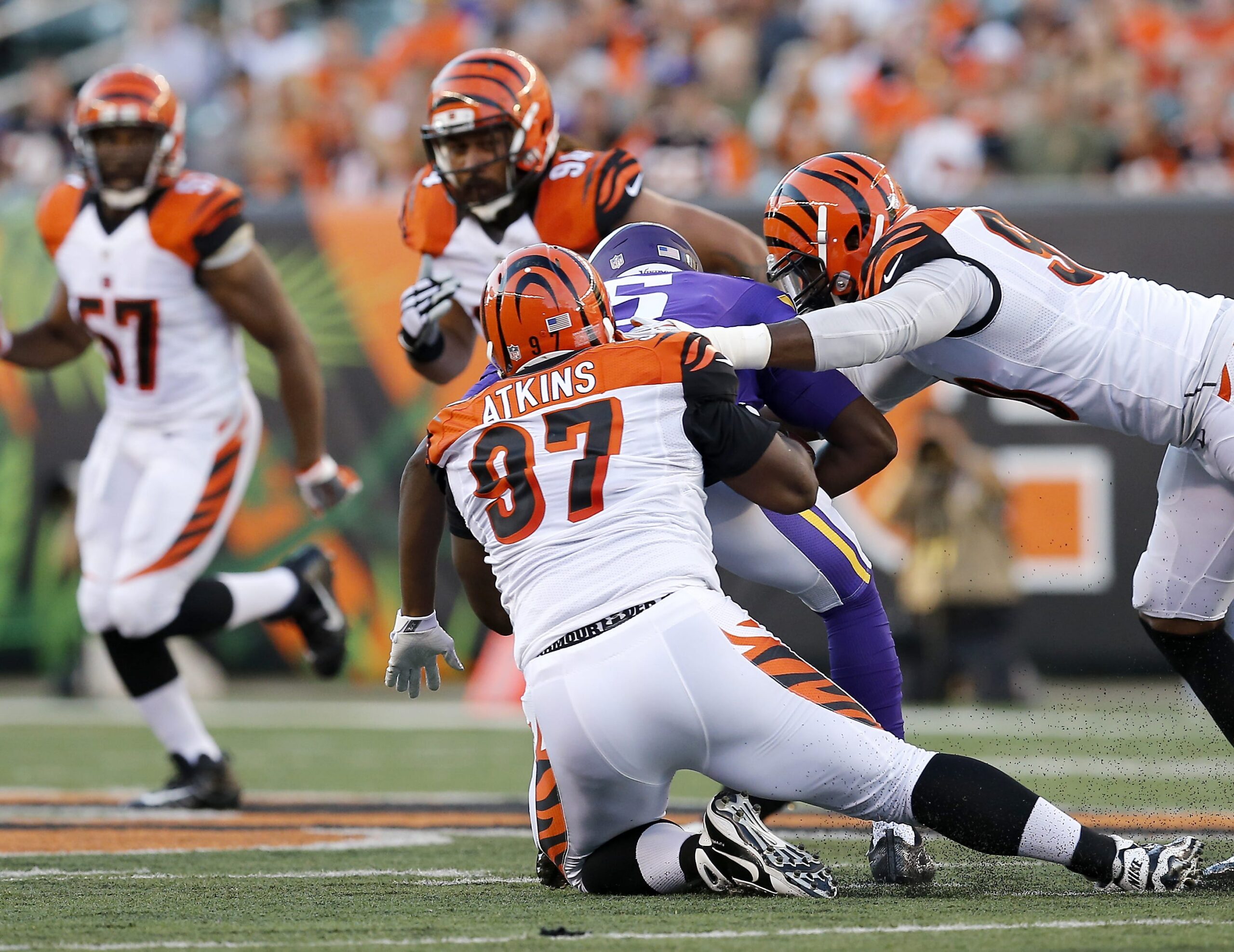 Former 1st-Round Vikings Passer Decides to Retire from NFL