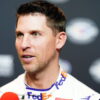 Denny Hamlin Reacts as Historic Hometown Track Honors Mom Mary Lou and Late Father’s NASCAR Dedication