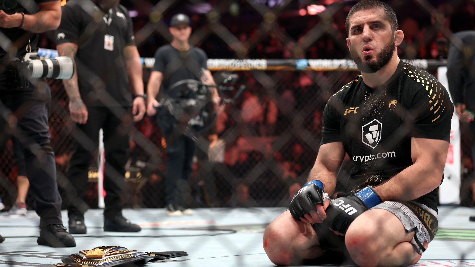 UFC 330 –