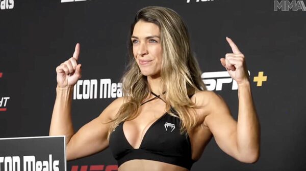 Mackenzie Dern dominates Gillian Robertson in UFC 330 co-main event