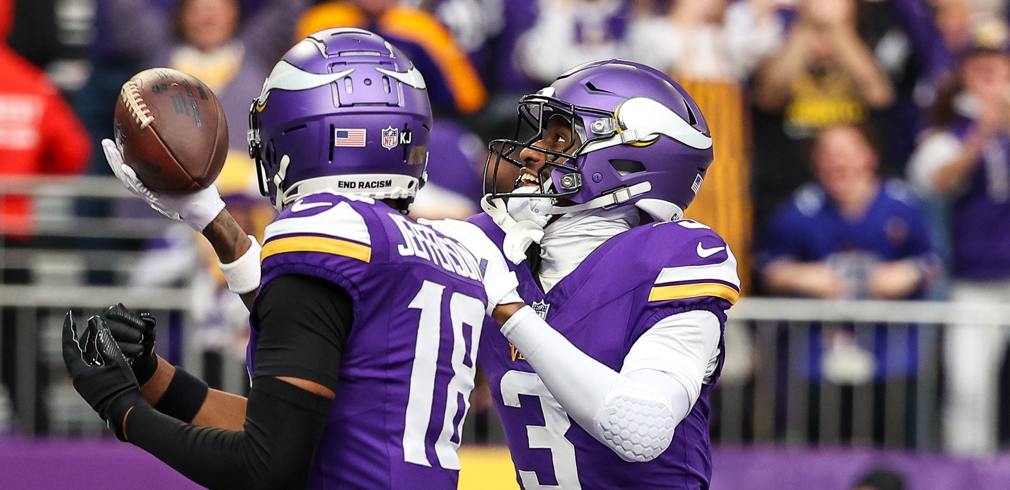 PFF Ranks Vikings Receiving Corps in the Top 5 (But Just Barely)
