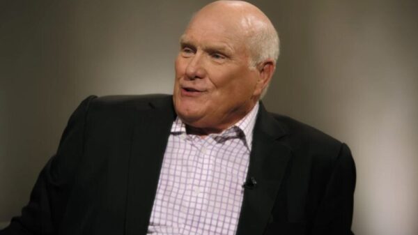 ‘You Might Not Have Seen Bradshaw:’ Ex-Teammate Shares How One Quarterback Could’ve Changed History