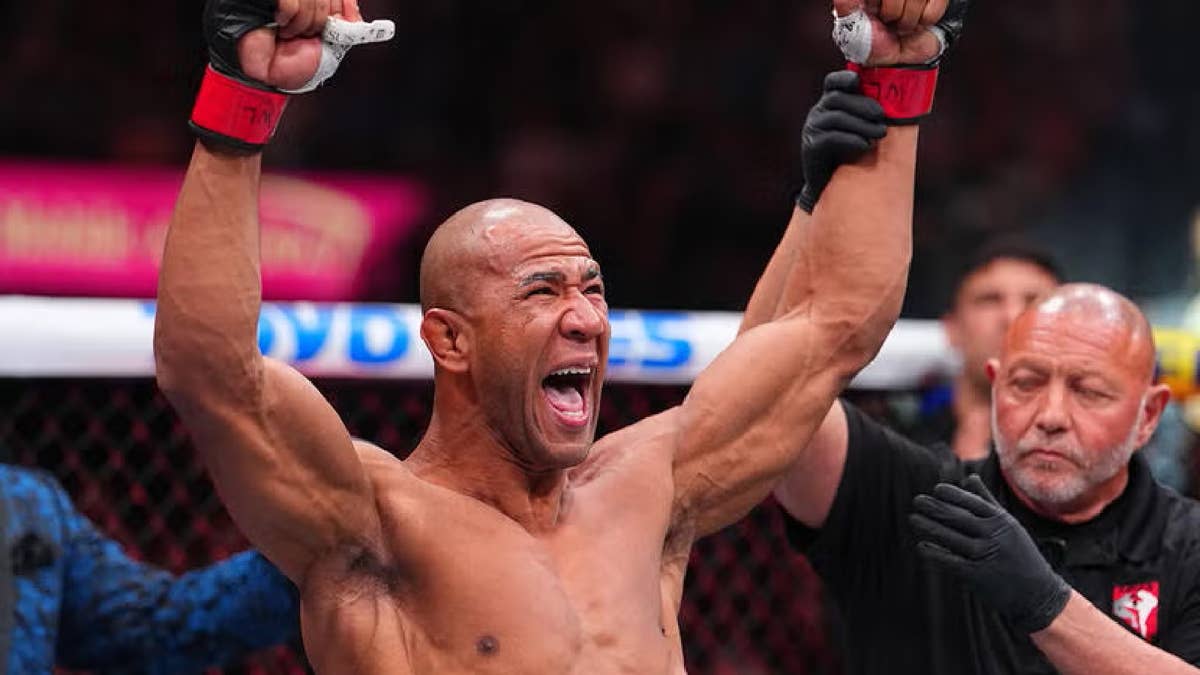 Gregory Rodrigues decisions Anthony Hernandez in UFC Sacramento main event