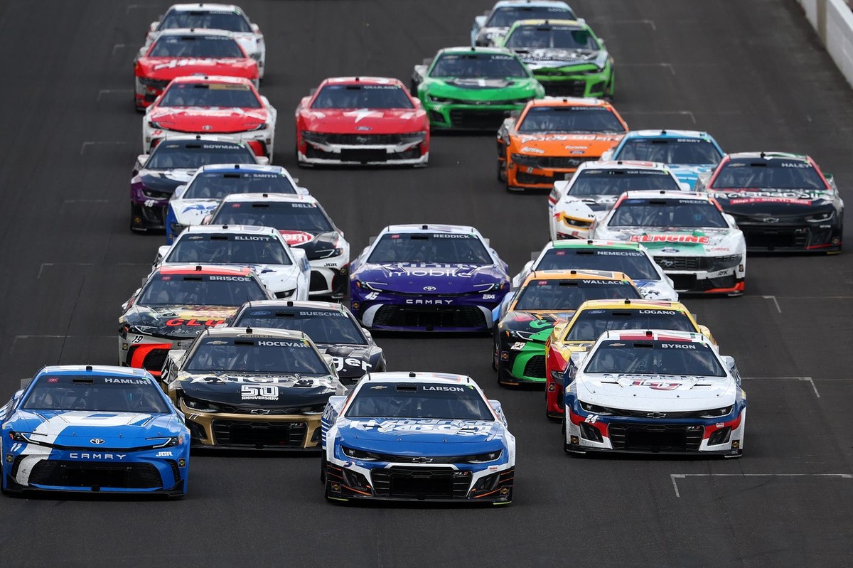 How to watch NASCAR at Indianapolis: Weekend schedule, start time, TV