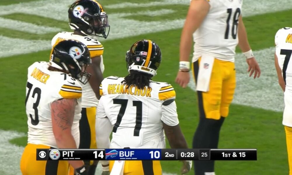 ‘He Needs To Be In There:’ Ben Roethlisberger Calls On Steelers To Start Max Iheanachor Week 1