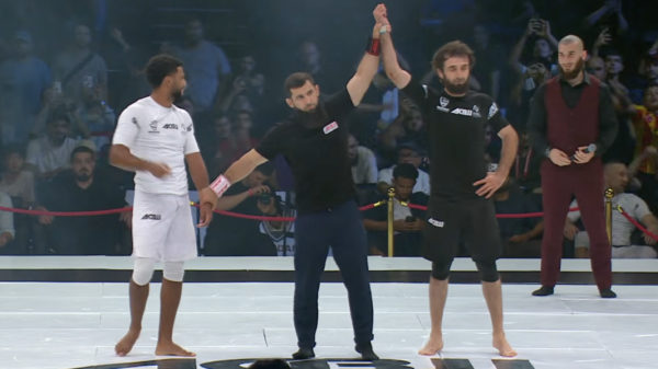 Zabit Magomedsharipov beats top 10 UFC featherweight in first bout since 2019