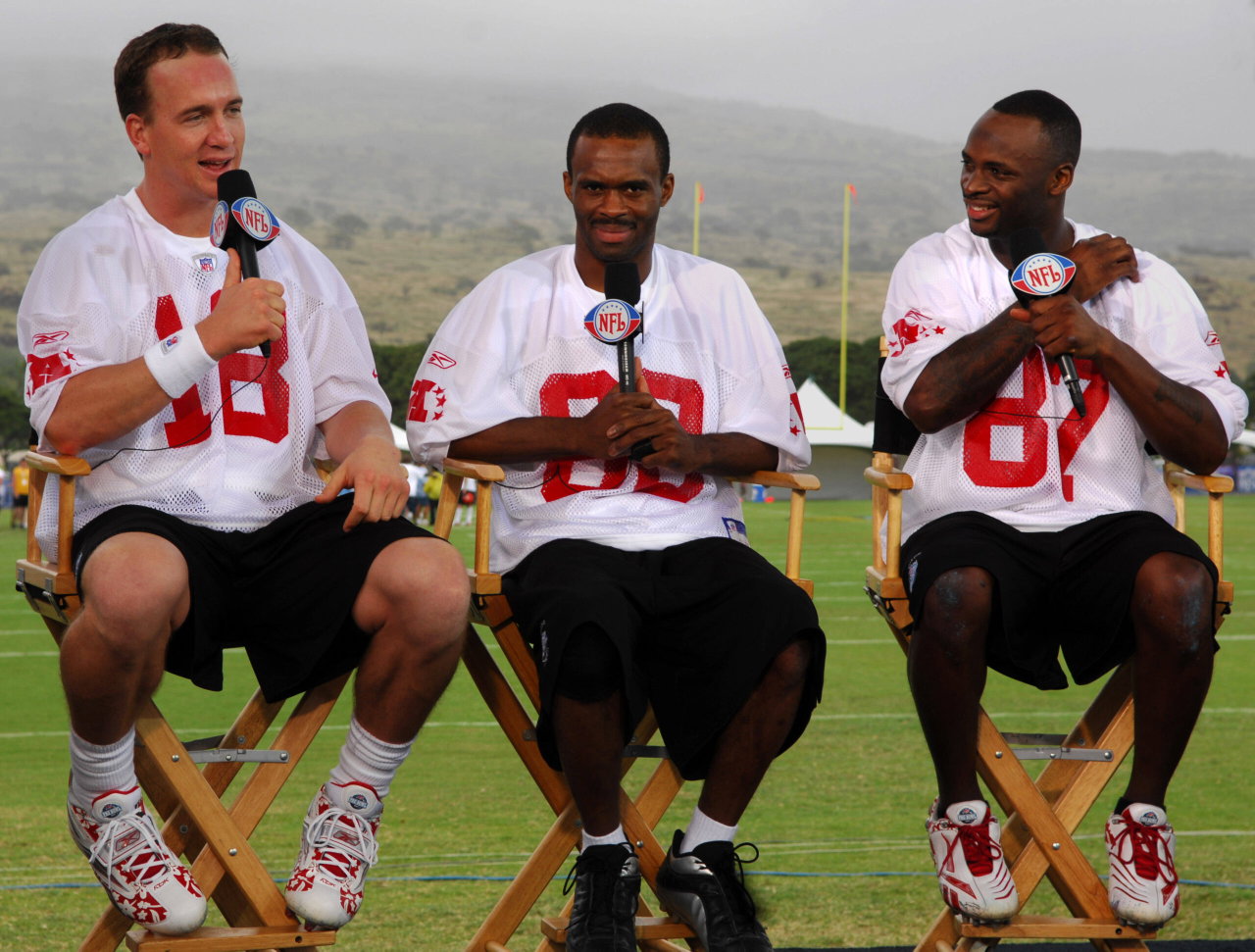 “Challenge Accepted”: Reggie Wayne Hints at Head Coaching Ambitions After Play-Calling Debut
