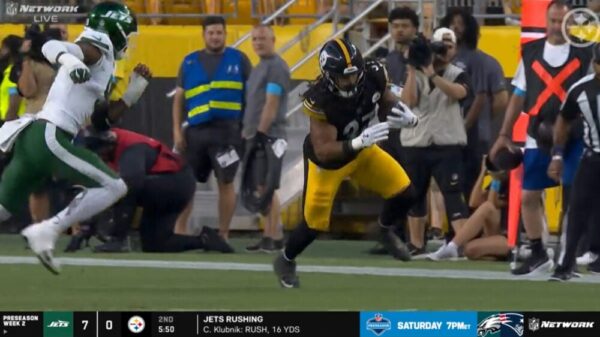Pat Freiermuth ‘Super Excited’ About ‘Extremely Smart’ Rookie Riley Nowakowski
