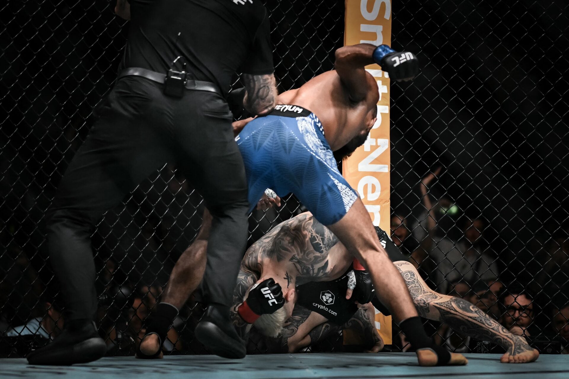 Dan Hooker vs Salahdine Parnasse result: New UFC star’s arrival ends inside the first round