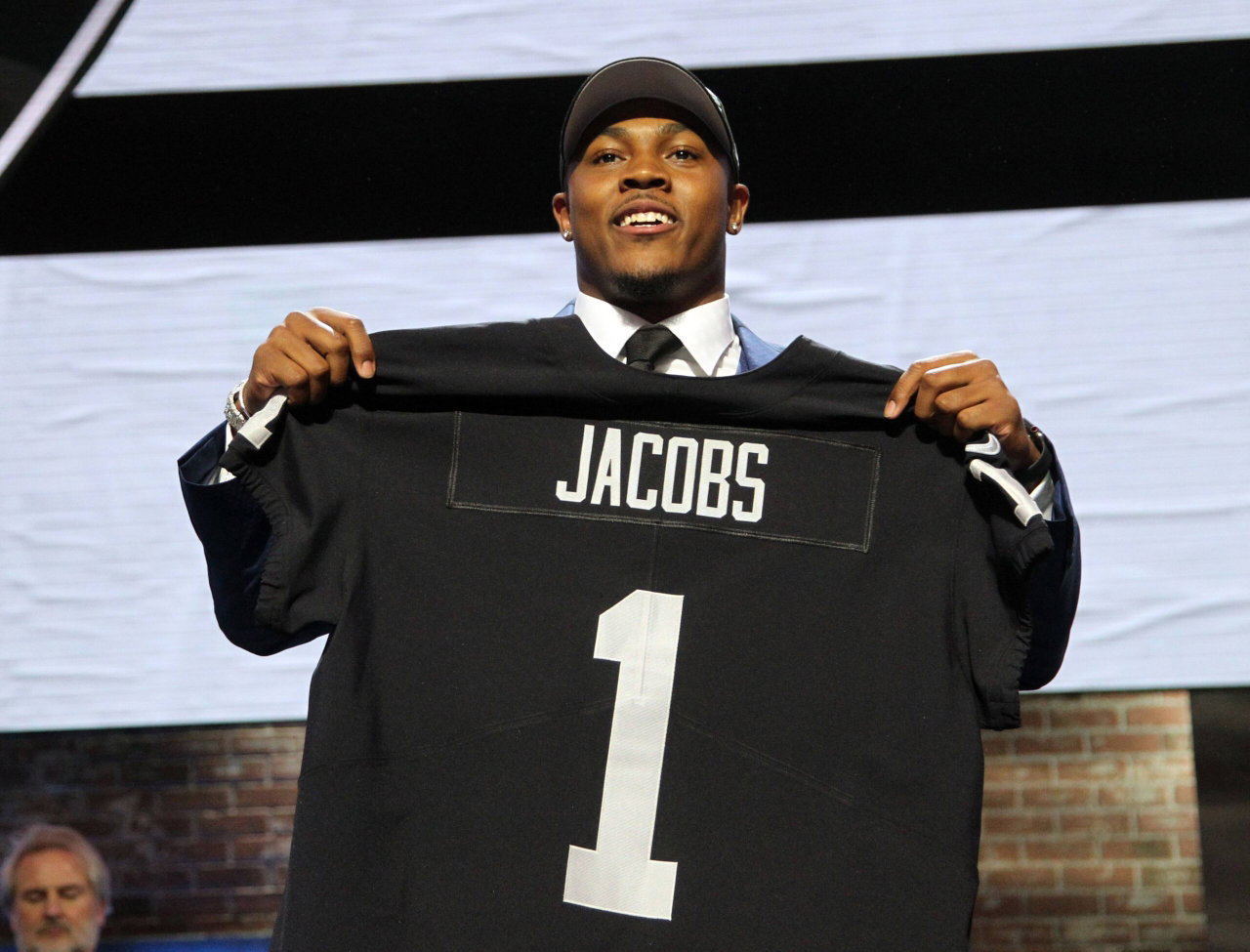 Josh Jacobs’ Ex-Girlfriend Files to Seal Evidence Against Packers RB Amid Suspension